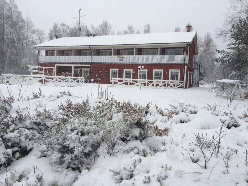 Hotel Edsleskogs Waerdshus Åmål Exterior foto